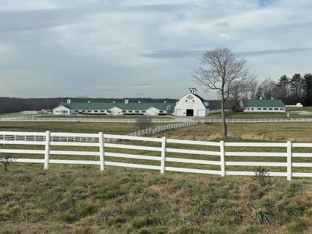 Valley Farm Dairy Barn Pineland Farms, Inc.