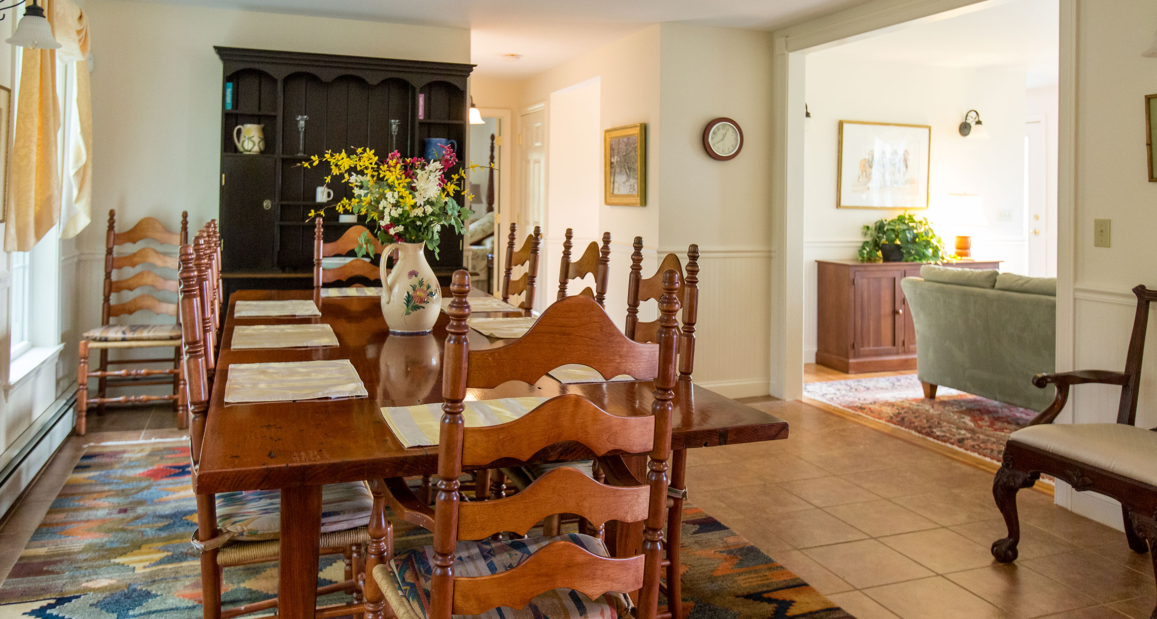 Pineland Farms guest house dining room